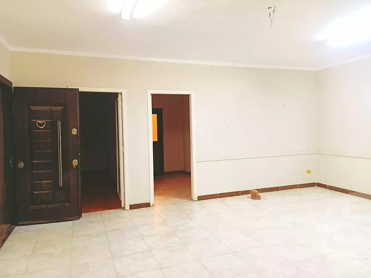 https://aqarmap.com.eg/en/listing/7048160-for-rent-cairo-ain-shams-ain-shams-el-sharkia