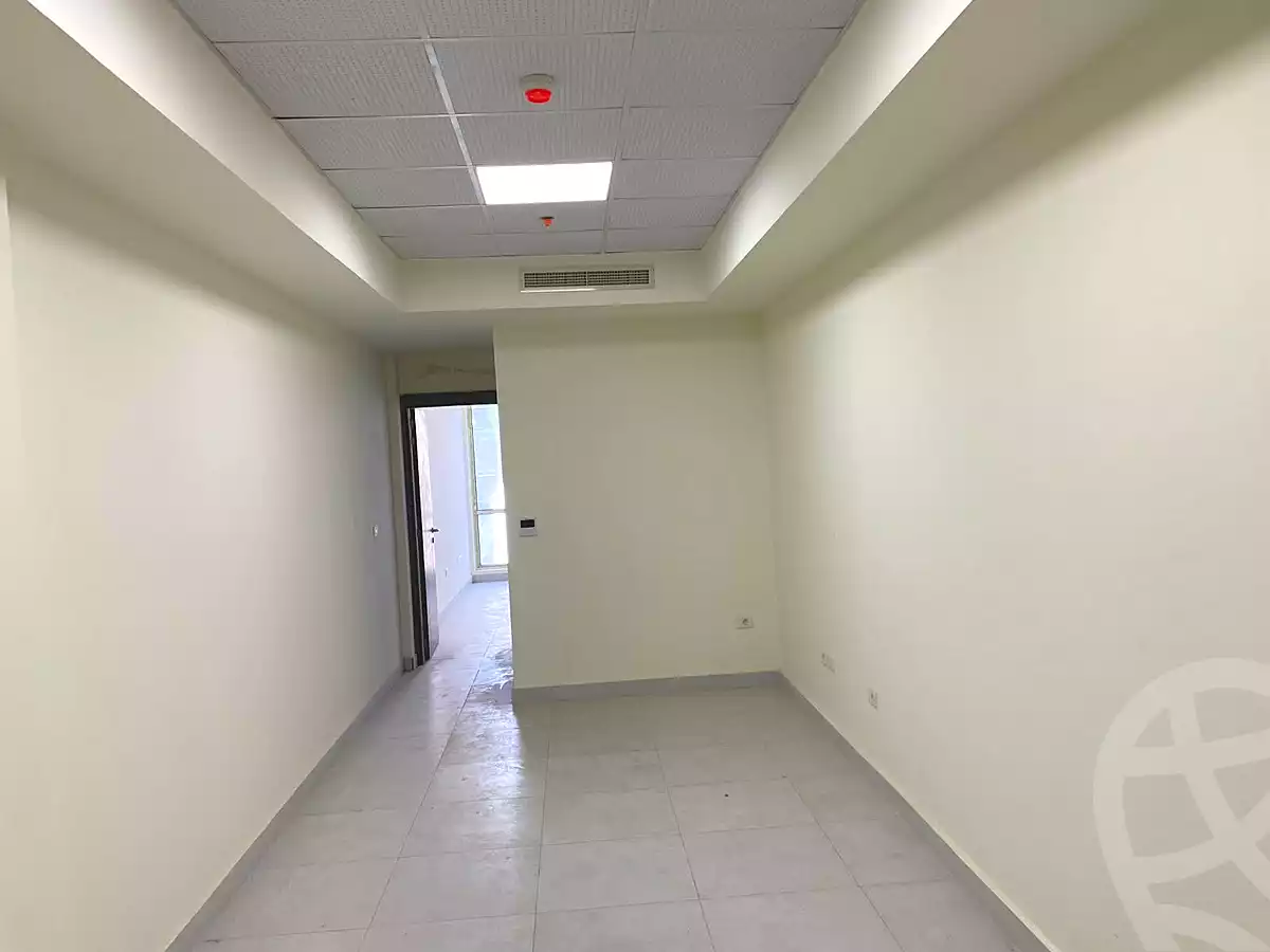 https://aqarmap.com.eg/ar/listing/7048163-for-rent-cairo-new-cairo-el-ahyaa-first-neighborhood-street-1