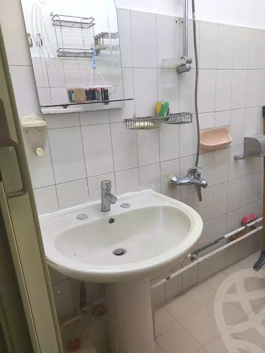 https://aqarmap.com.eg/en/listing/7048191-for-rent-cairo-el-zaytun-hadayek-el-zayton-el-zaytoun-st