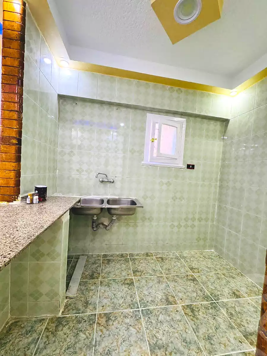 https://aqarmap.com.eg/en/listing/7048255-for-sale-alexandria-al-agamy-shataa-el-nakheel