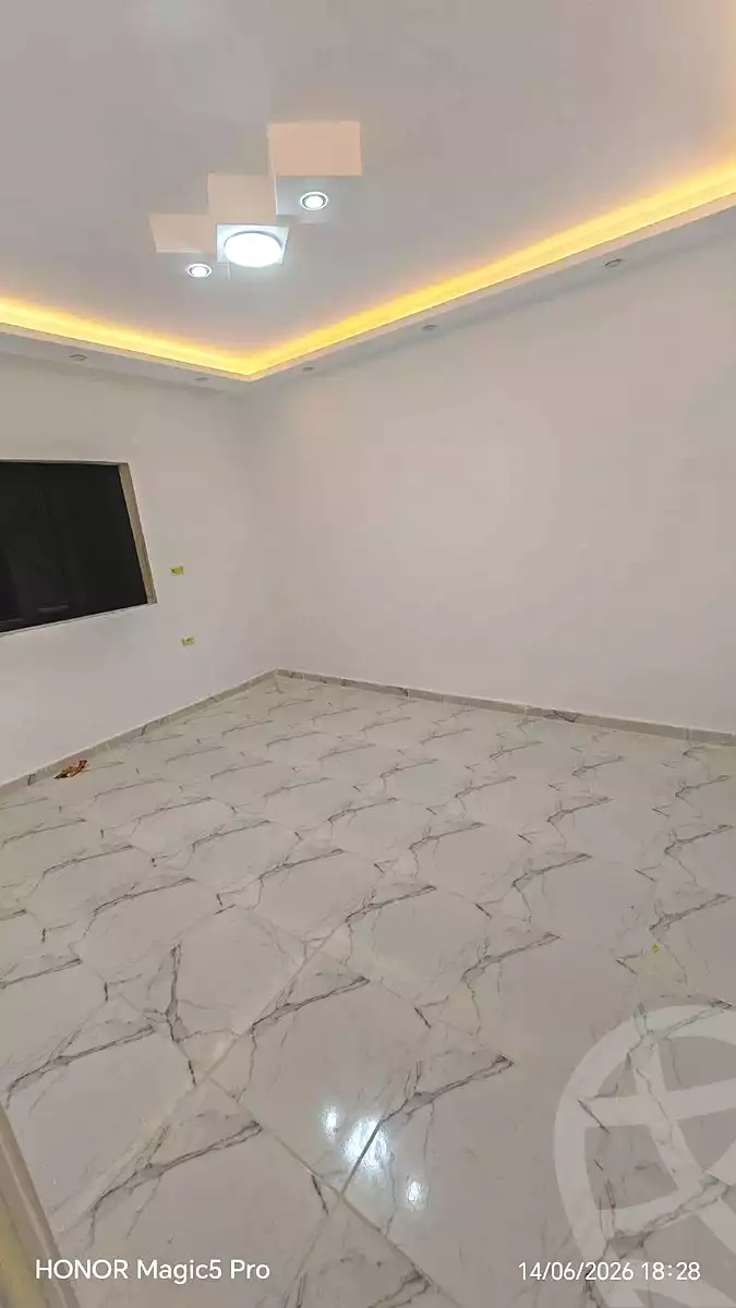https://aqarmap.com.eg/ar/listing/7048312-for-sale-cairo-helwan-sherif-st