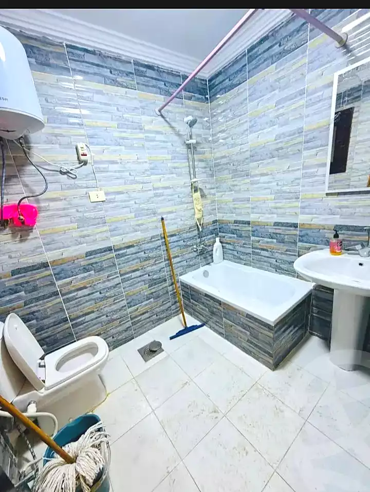 https://aqarmap.com.eg/ar/listing/7048360-for-sale-alexandria-al-agamy-shataa-el-nakheel