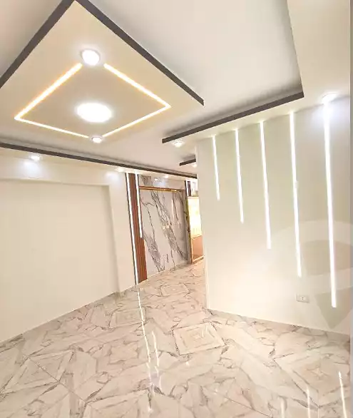 https://aqarmap.com.eg/ar/listing/7048511-for-sale-alexandria-bw-qyr-street-10