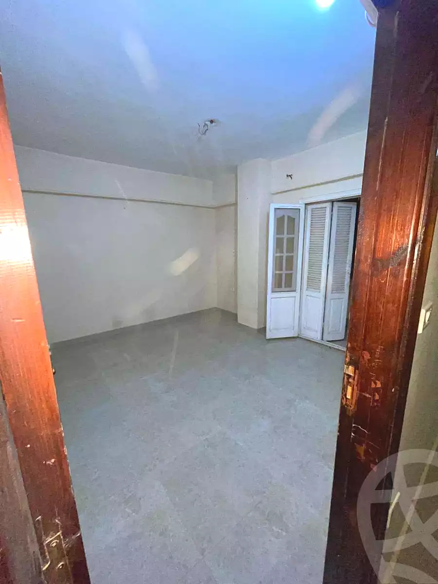https://aqarmap.com.eg/ar/listing/7048527-for-sale-cairo-ain-shams-ain-shams-el-sharkia-el-zahraa-st