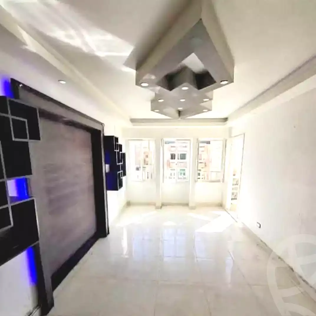 https://aqarmap.com.eg/ar/listing/7048645-for-sale-alexandria-miami-iskandar-ibrahim-st