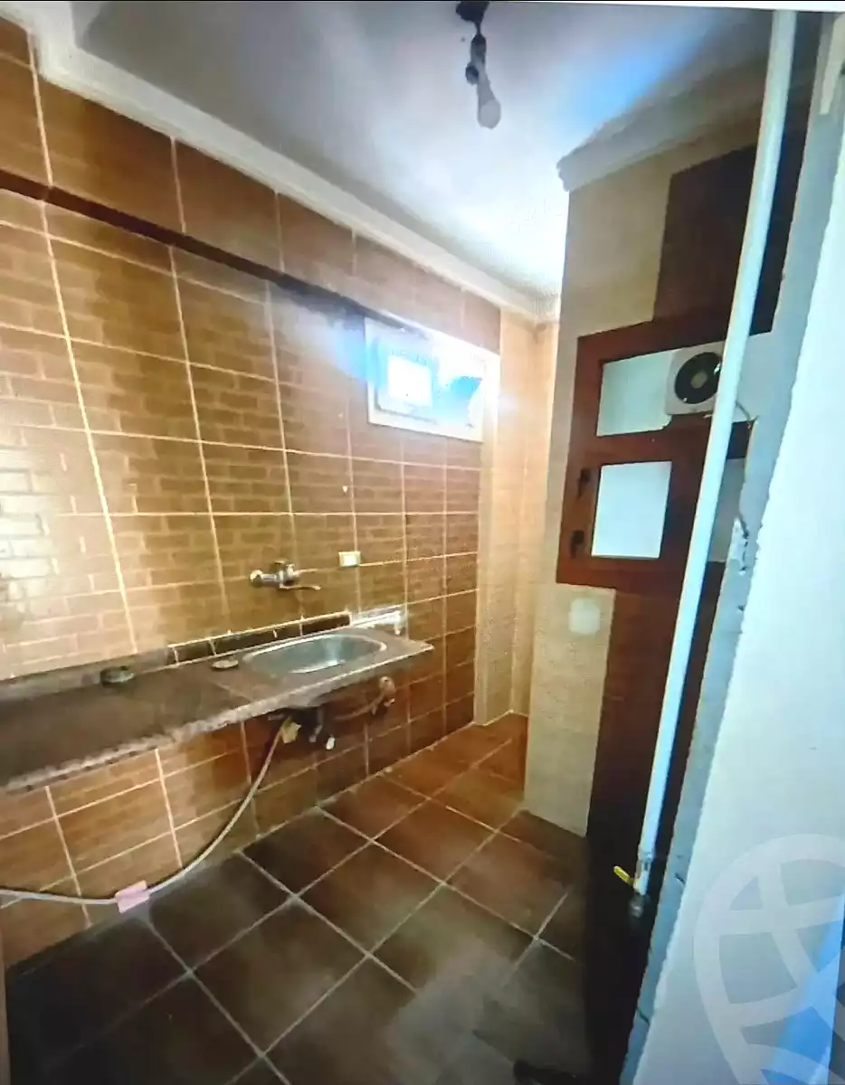 https://aqarmap.com.eg/en/listing/7048700-for-rent-alexandria-el-asafra
