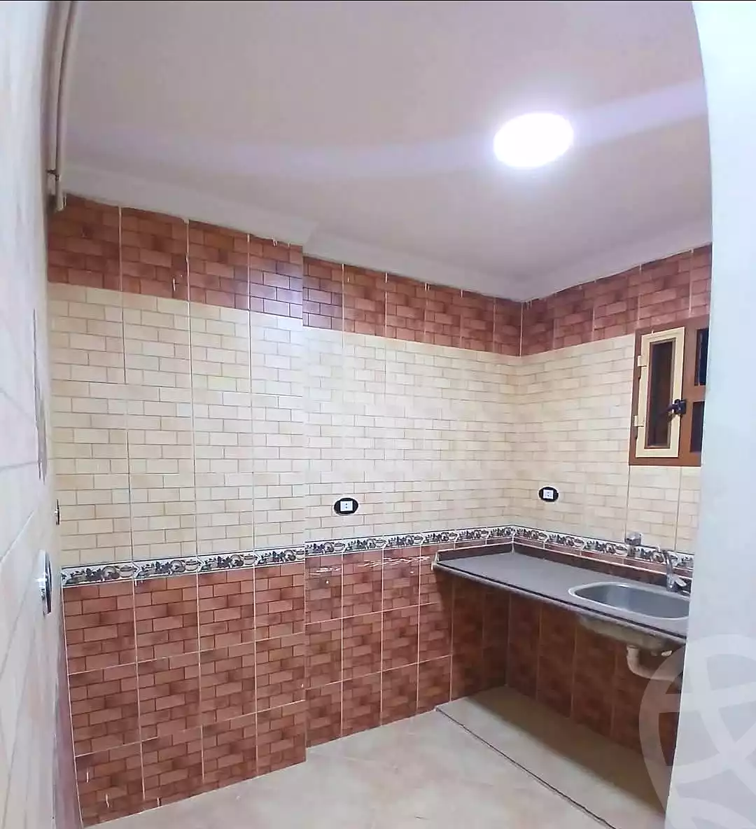 https://aqarmap.com.eg/en/listing/7048793-for-sale-alexandria-lsywf-el-falki
