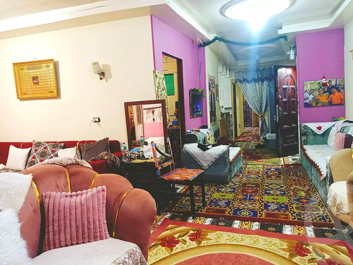 https://aqarmap.com.eg/ar/listing/7048891-for-sale-cairo-ain-shams-6-october-st