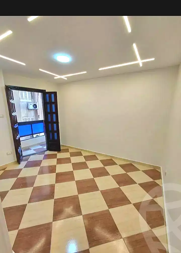 https://aqarmap.com.eg/ar/listing/7049075-for-sale-alexandria-miami-45-street