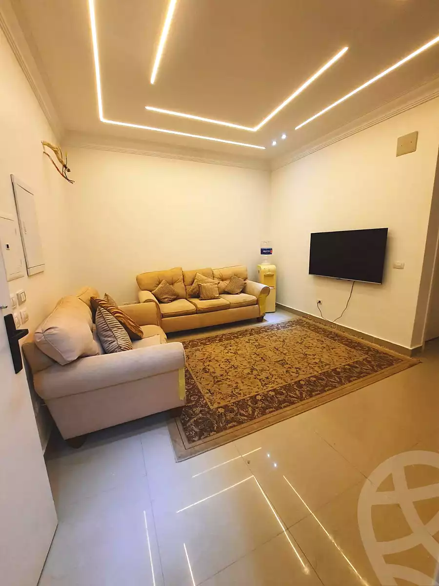 https://aqarmap.com.eg/ar/listing/7049349-for-rent-cairo-new-cairo-el-narges-el-narges-2-pilot-halawany-st
