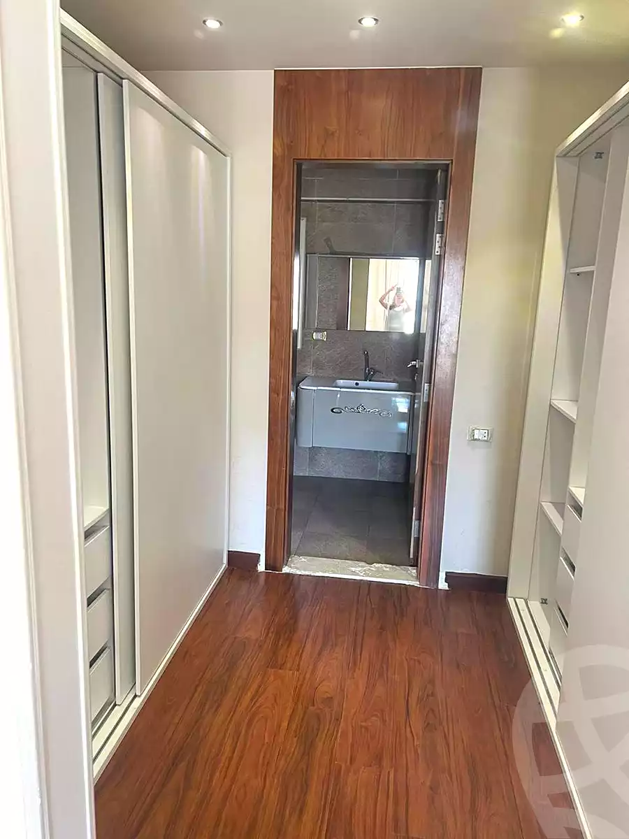 https://aqarmap.com.eg/ar/listing/7049488-for-rent-cairo-new-cairo-compounds-byljyw