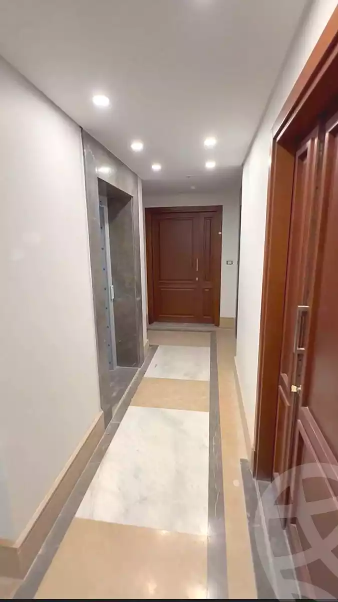 شقة بـ٣ غرف نوم في سكاي لاين ريزيدنس، صورة ٢ من ١٣