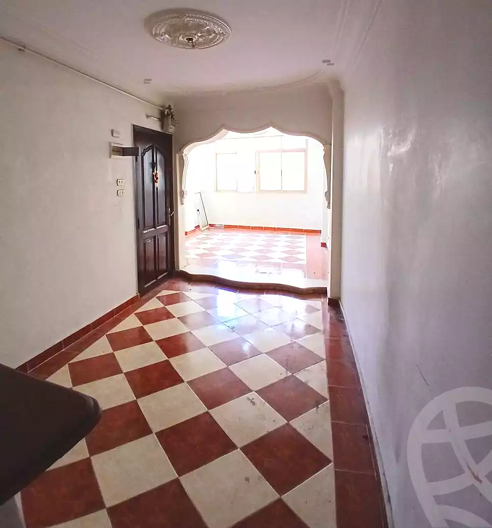 https://aqarmap.com.eg/ar/listing/7049670-for-sale-alexandria-lsywf-el-falki