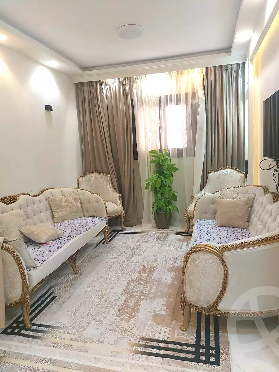 https://aqarmap.com.eg/ar/listing/7049735-for-sale-alexandria-bakoos-cinema-layla-st