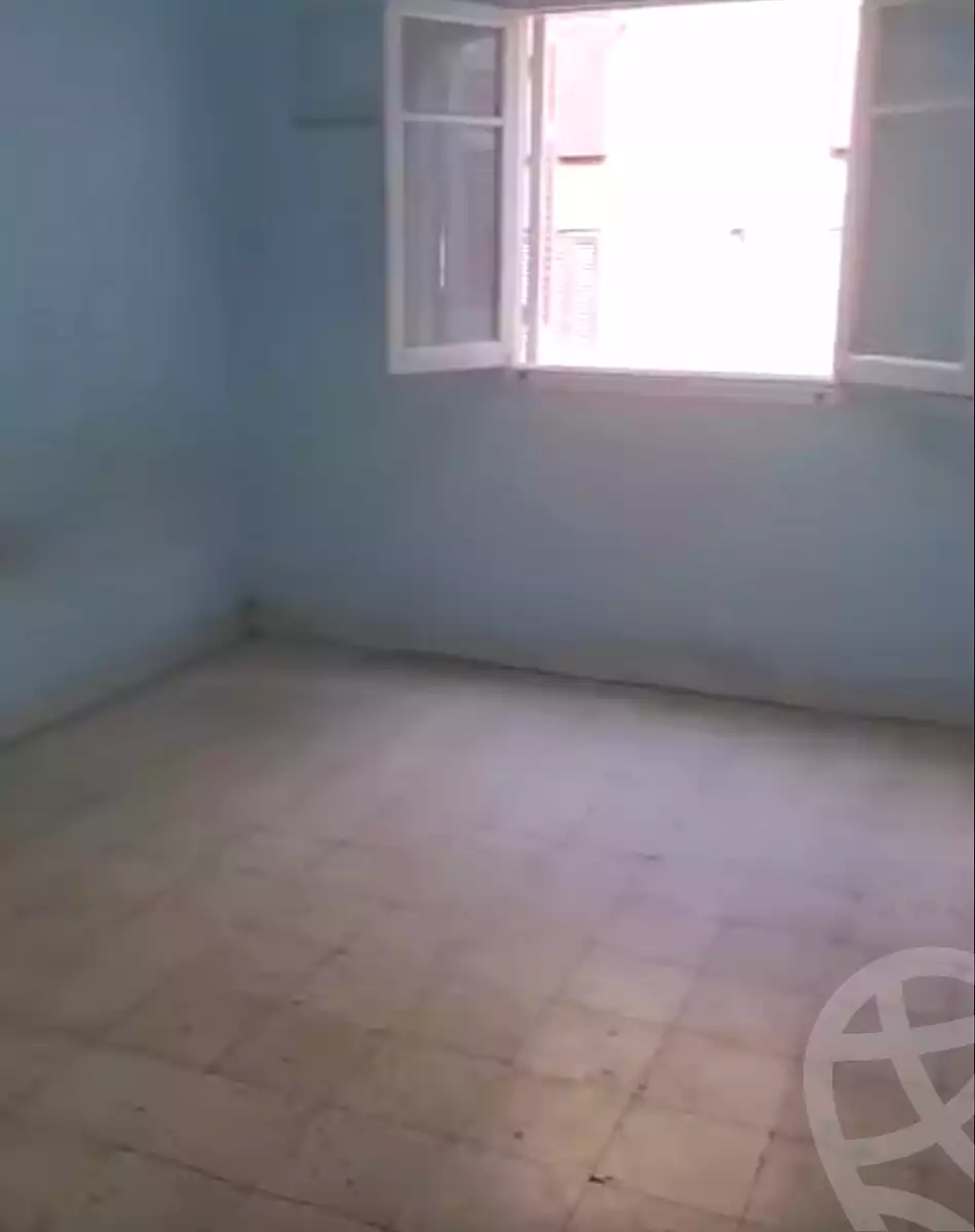https://aqarmap.com.eg/ar/listing/7049781-for-sale-cairo-ain-shams-shr-hmd-jbr