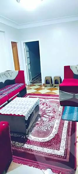 https://aqarmap.com.eg/en/listing/7000251-for-rent-alexandria-bw-qyr-street-25