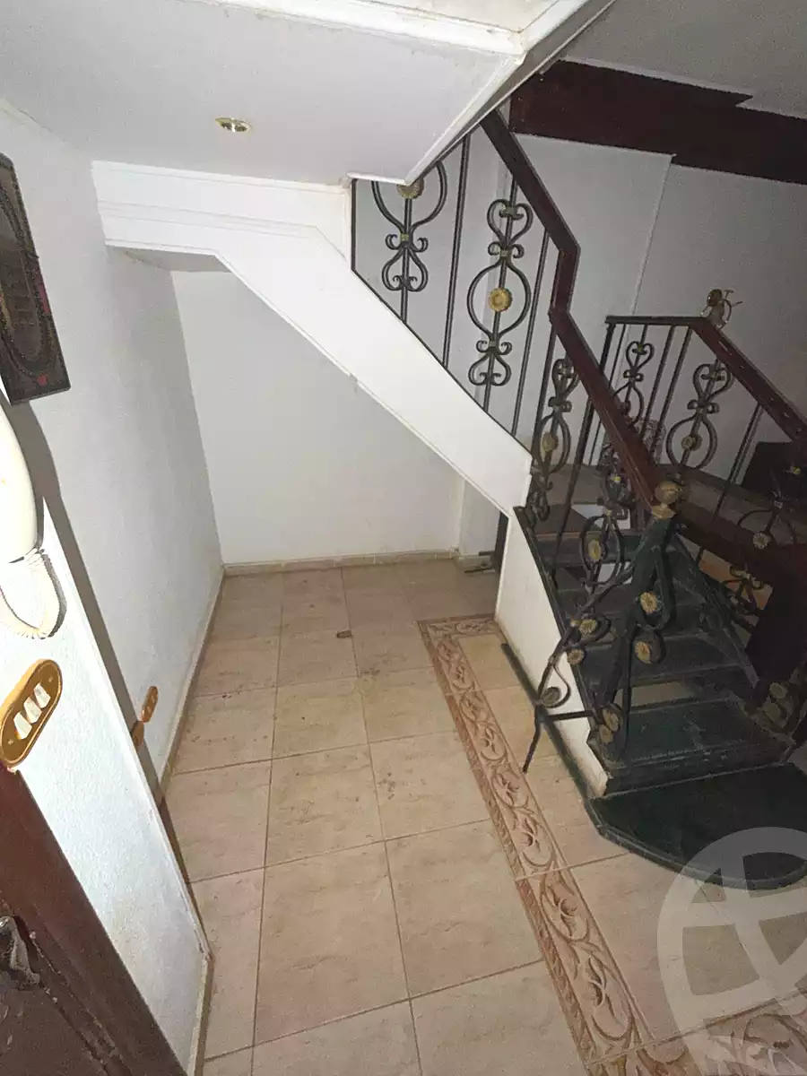 https://aqarmap.com.eg/ar/listing/7050419-for-sale-cairo-el-sheikh-zayed-city-compounds-kmbwnd-ljwmn