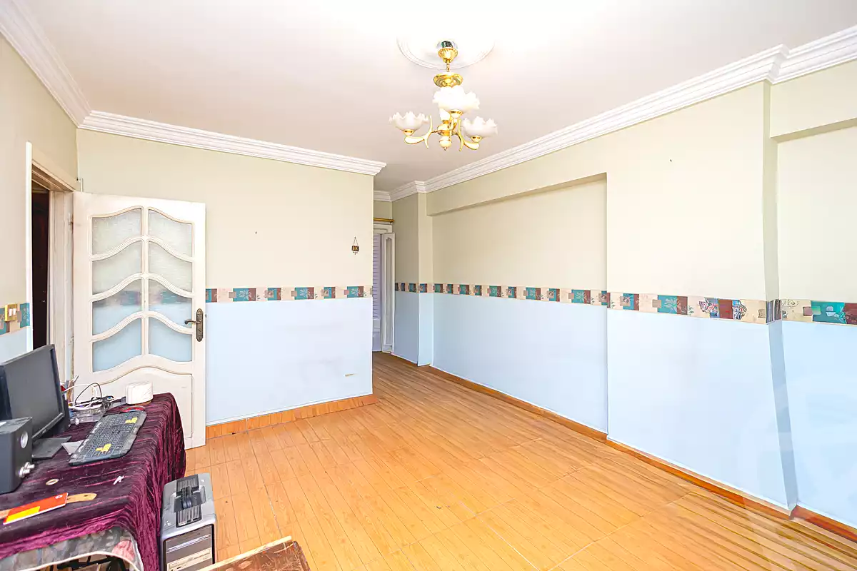 https://aqarmap.com.eg/ar/listing/7050611-for-sale-alexandria-camp-cesar-tiba-st
