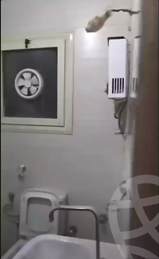 https://aqarmap.com.eg/ar/listing/7050623-for-sale-cairo-ain-shams-alf-maskn