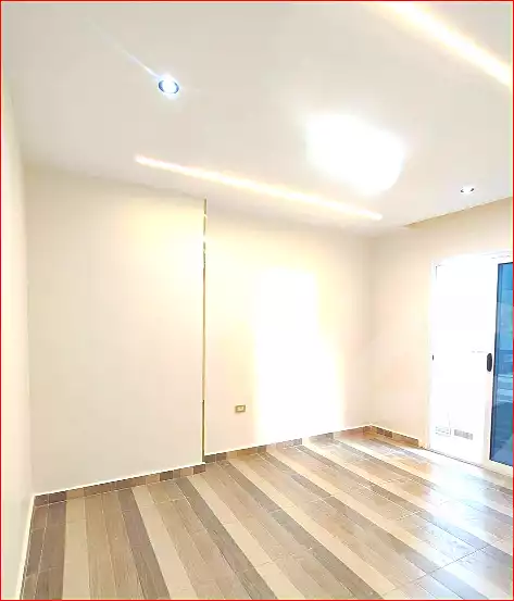 https://aqarmap.com.eg/ar/listing/7050699-for-sale-alexandria-sydy-bshr-sydy-bshr-bhry-shr-khld-bn-lwlyd