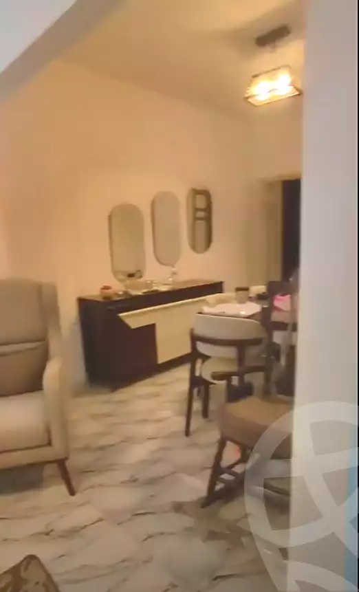 https://aqarmap.com.eg/ar/listing/7050728-for-sale-cairo-el-zaytun-lzytwn-lshrqy-toman-bai-st