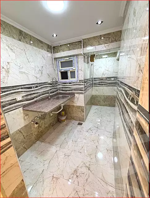 https://aqarmap.com.eg/ar/listing/7050810-for-sale-alexandria-sydy-bshr-sydy-bshr-bhry-shr-mhmwd-l-yswy