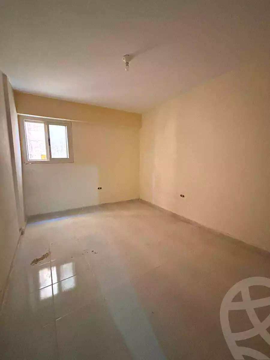 https://aqarmap.com.eg/en/listing/7050812-for-sale-alexandria-al-agamy-lbytsh-el-hanafeya-st