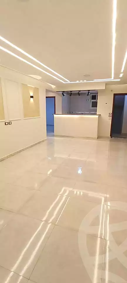 https://aqarmap.com.eg/ar/listing/7050822-for-sale-cairo-helwan-hadayek-helwan-el-eshrein-st