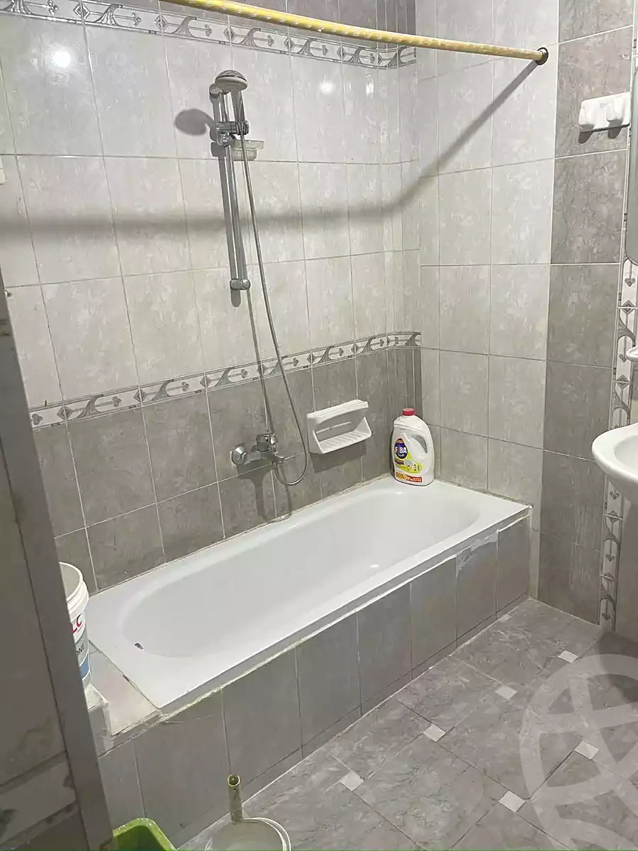 https://aqarmap.com.eg/ar/listing/7050839-for-rent-cairo-helwan-el-ezba-el-qebliah-ragheb-st