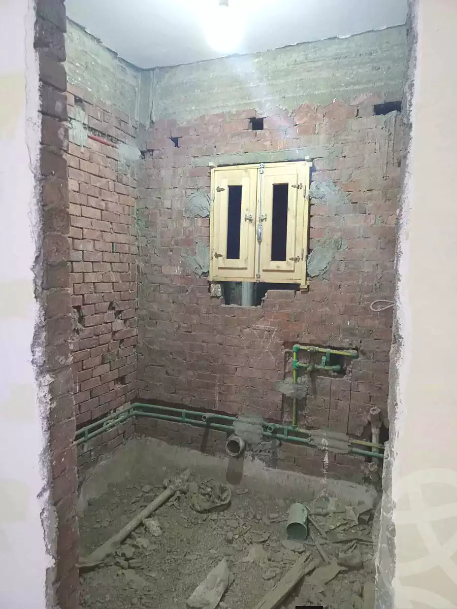 https://aqarmap.com.eg/ar/listing/7050957-for-sale-cairo-helwan-hadayek-helwan-el-eshrein-st