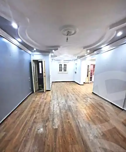 https://aqarmap.com.eg/ar/listing/7050975-for-sale-alexandria-sydy-bshr-sydy-bshr-bhry-shr-khld-bn-lwlyd