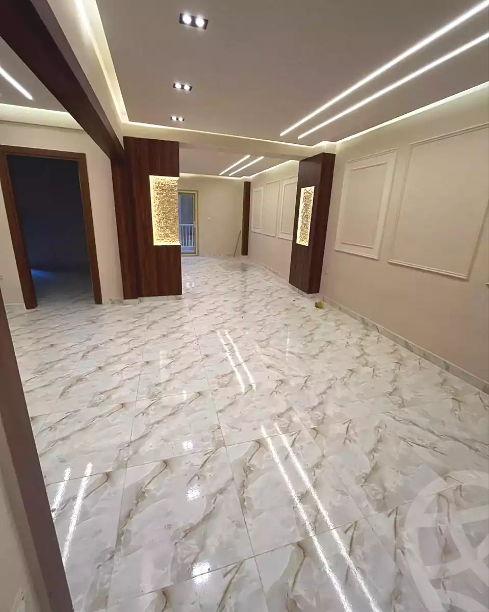 https://aqarmap.com.eg/ar/listing/7051368-for-sale-alexandria-el-asafra-l-sfr-bhry-el-geish-rd