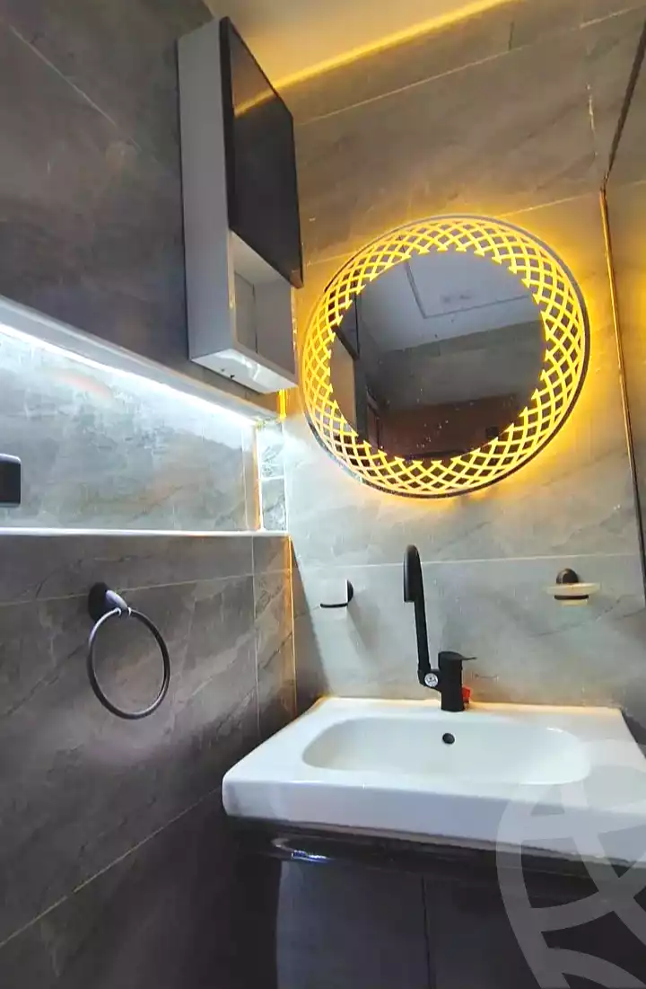 https://aqarmap.com.eg/ar/listing/7051399-for-sale-alexandria-al-agamy-el-hanouvel-kasr-al-quiri-st-1