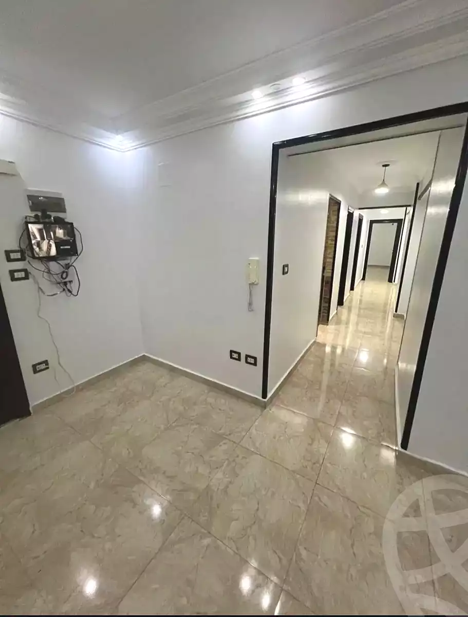 https://aqarmap.com.eg/ar/listing/7051575-for-sale-alexandria-el-mandara-shr-jml-bd-lnsr