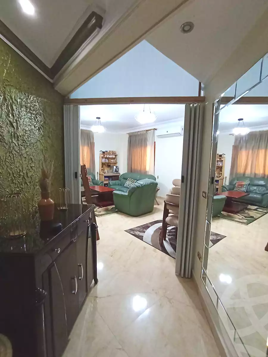 https://aqarmap.com.eg/ar/listing/7051846-for-sale-cairo-new-cairo-el-banafsg-el-banafsag-omarat-qt-342