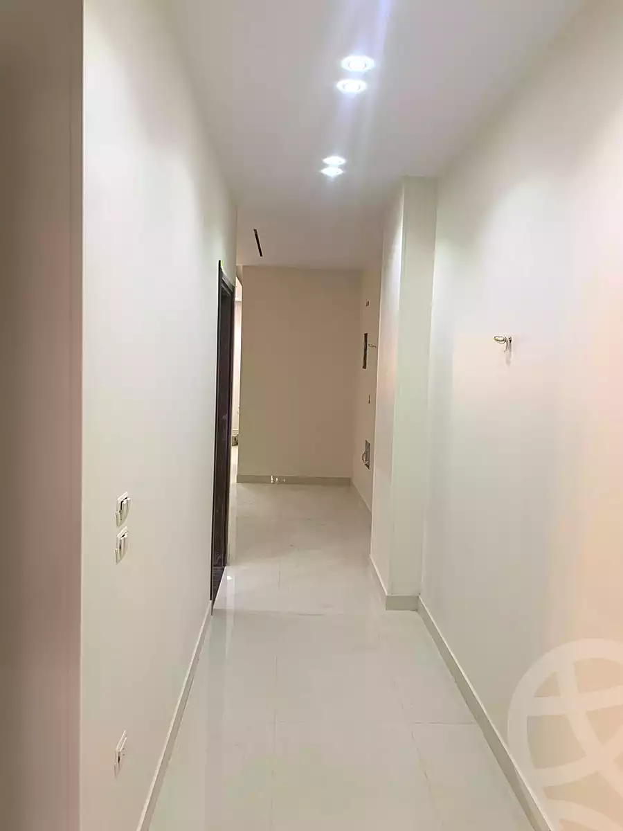 https://aqarmap.com.eg/ar/listing/7051885-for-sale-cairo-new-cairo-compounds-kmbwnd-ldf-lwtny