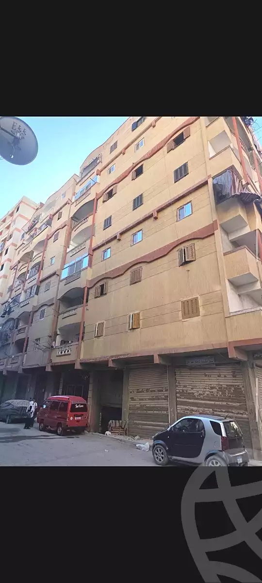 https://aqarmap.com.eg/en/listing/7052004-for-sale-alexandria-al-agamy-el-hanouvel-radwan-st