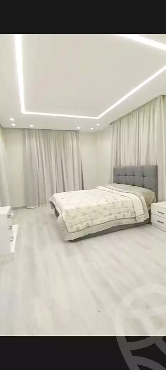 https://aqarmap.com.eg/ar/listing/7052203-for-sale-cairo-new-cairo-ganob-el-akadamiya-south-academy-z