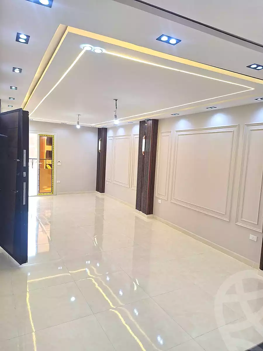 https://aqarmap.com.eg/ar/listing/7052428-for-sale-cairo-nozha-2-el-khamseen-st