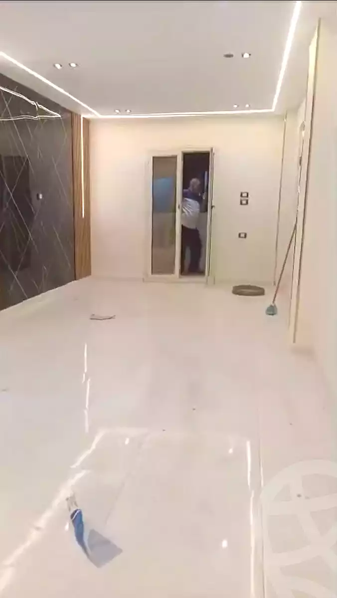 https://aqarmap.com.eg/ar/listing/7052572-for-sale-cairo-nozha-2-el-khamseen-st