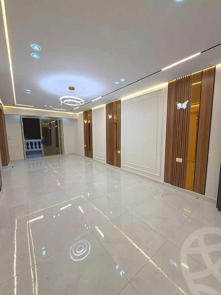 https://aqarmap.com.eg/ar/listing/7052579-for-sale-cairo-el-haram-el-lebeny-el-magzar-el-aly-st