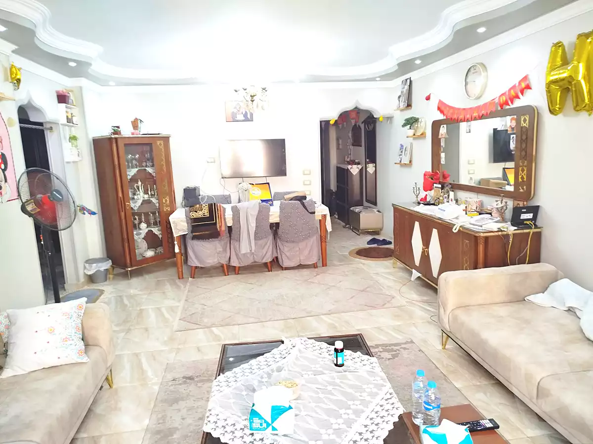 https://aqarmap.com.eg/ar/listing/7052594-for-sale-cairo-hadayek-el-ahram-mntq-h