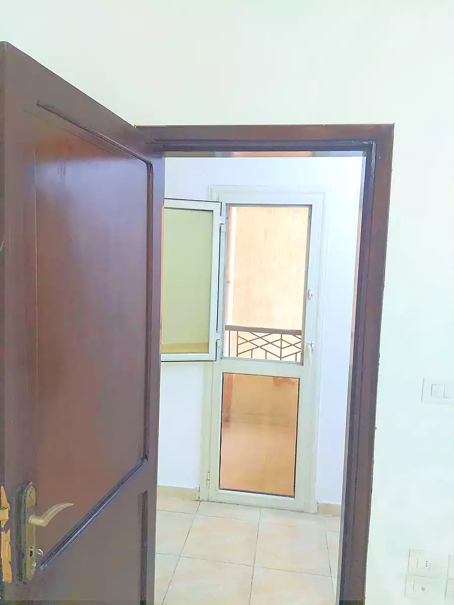 https://aqarmap.com.eg/ar/listing/7052633-for-rent-cairo-6th-of-october-hadaeq-october-compounds-valley-towers