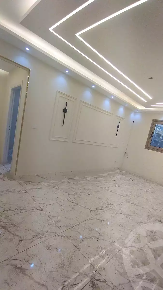 https://aqarmap.com.eg/ar/listing/7052692-for-rent-alexandria-miami