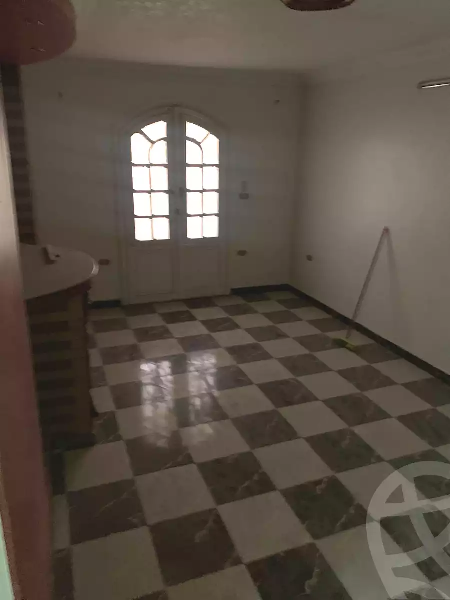 https://aqarmap.com.eg/ar/listing/7052725-for-rent-cairo-helwan-helwan-el-sharkeya-thabit-basha-st
