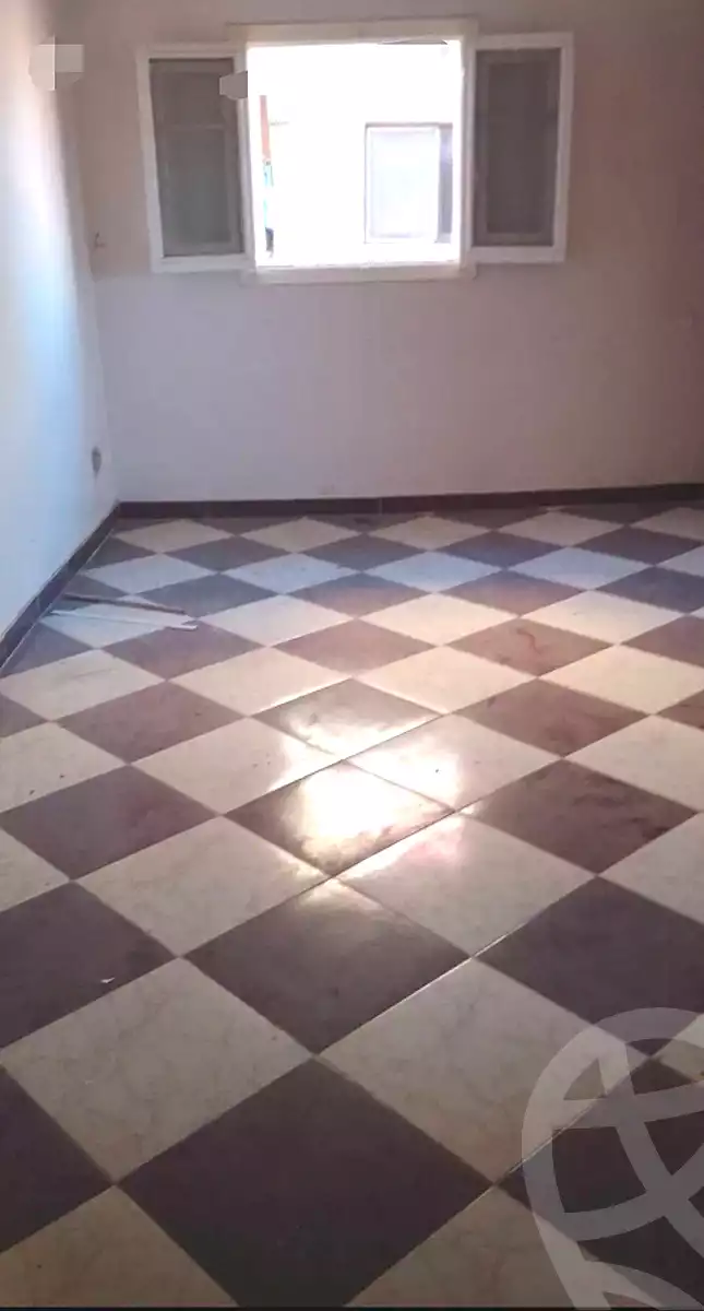 https://aqarmap.com.eg/ar/listing/7052782-for-sale-alexandria-lsywf-el-seyouf-qebly-el-ras-el-souda