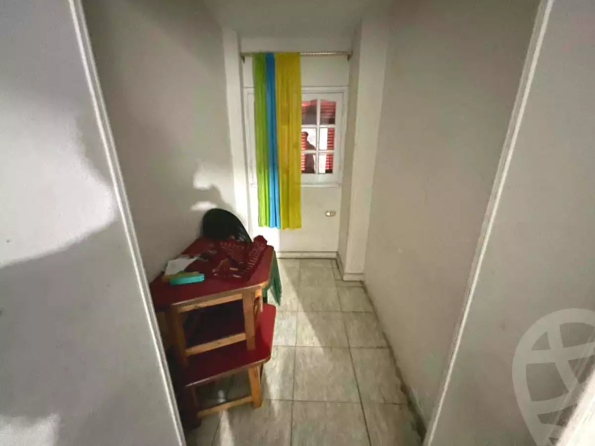 https://aqarmap.com.eg/ar/listing/7052925-for-sale-alexandria-el-asafra-shr-45