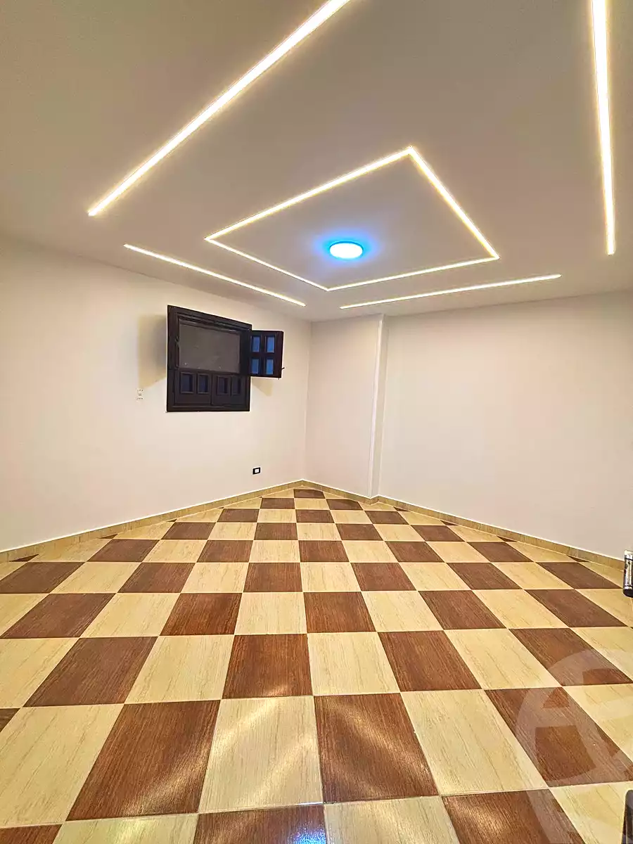 https://aqarmap.com.eg/ar/listing/7052957-for-sale-alexandria-el-asafra-shr-45