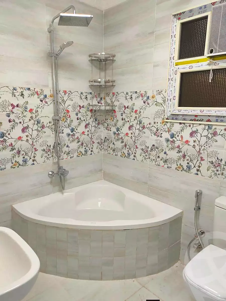 https://aqarmap.com.eg/ar/listing/7053147-for-sale-cairo-ain-shams-el-naam