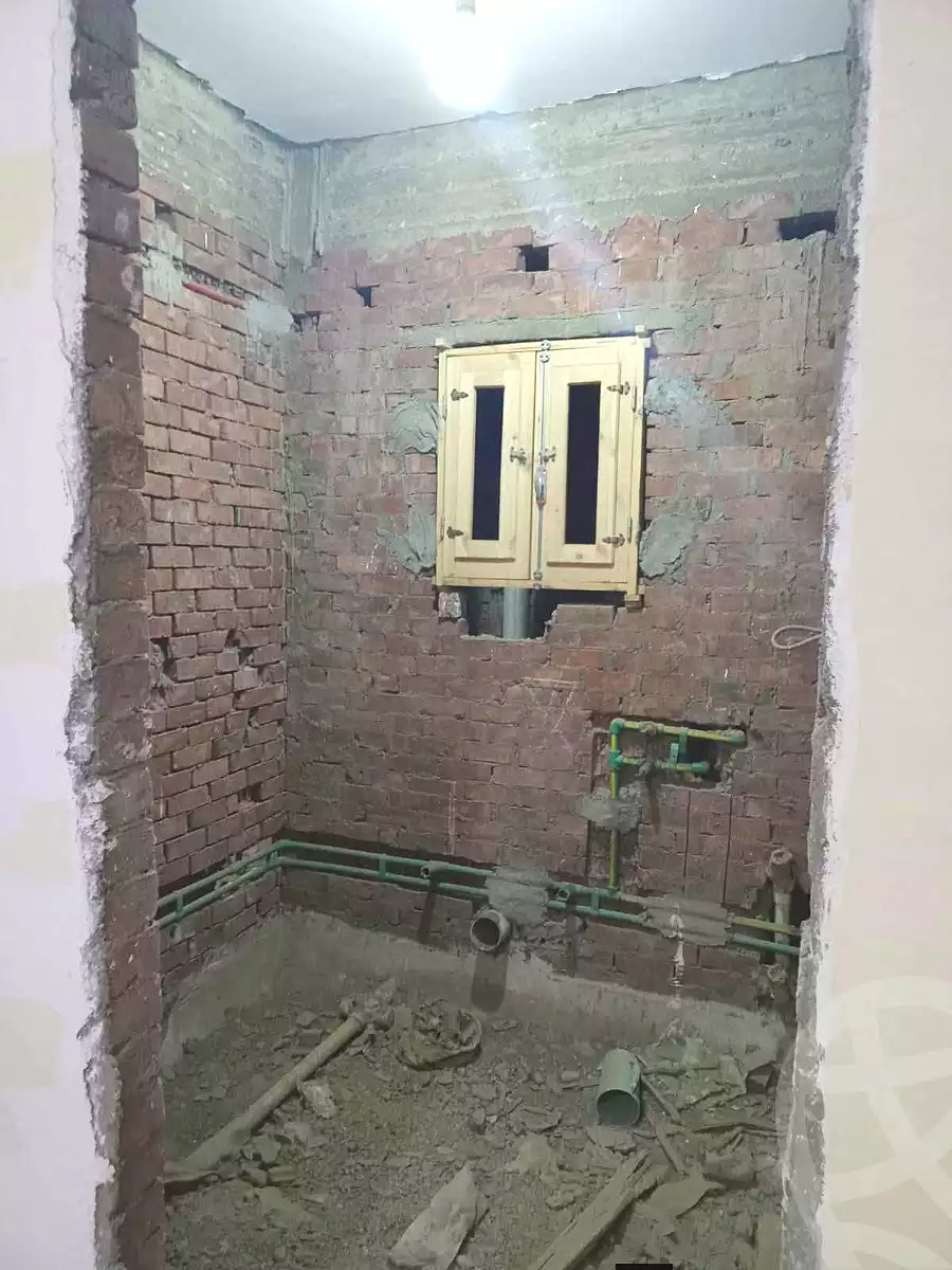 https://aqarmap.com.eg/ar/listing/7053174-for-sale-cairo-helwan-hadayek-helwan-el-eshrein-st